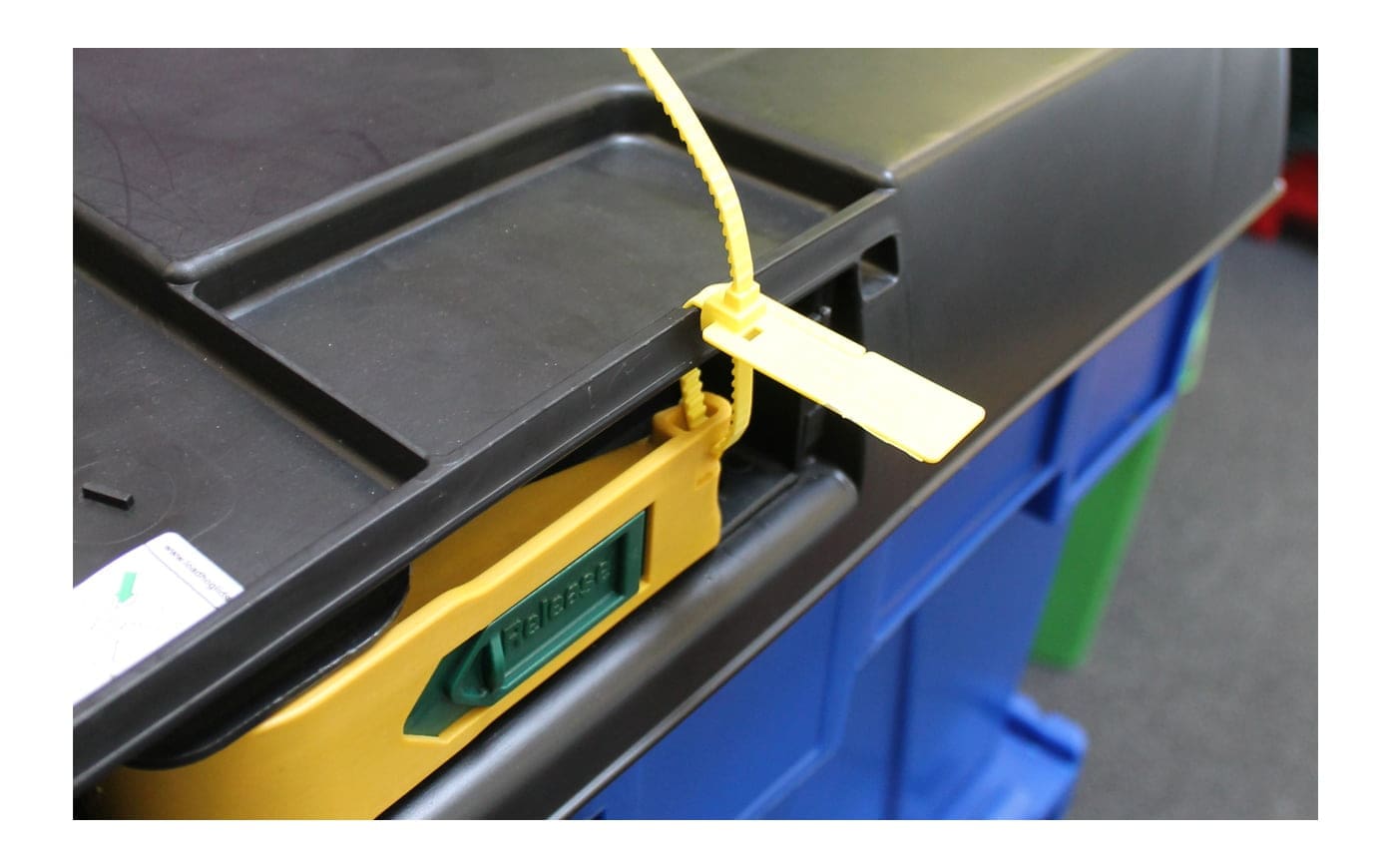 pallet lid being secured with a security seal